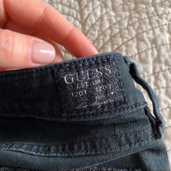5/$35🍑 Lace Pocket Guess Jeans Brittney Skinny - Picture 6 of 8